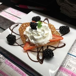 Meet your Posher, Veronica